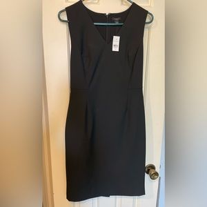 NWT Ann Taylor Seamed V-neck Sheath Dress